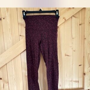 Lululemon purple and light pink leggings size 2